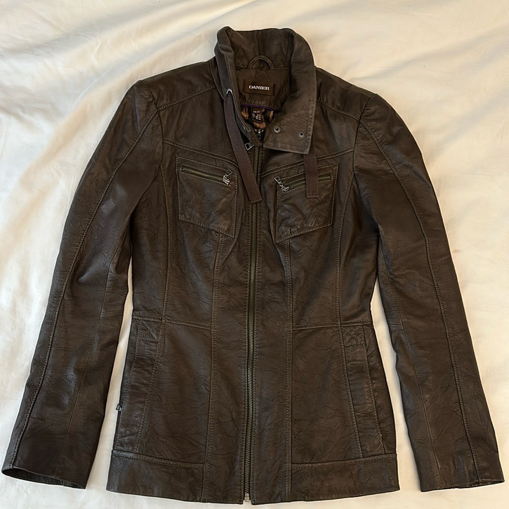 DANIER GENUINE LEATHER JACKET
